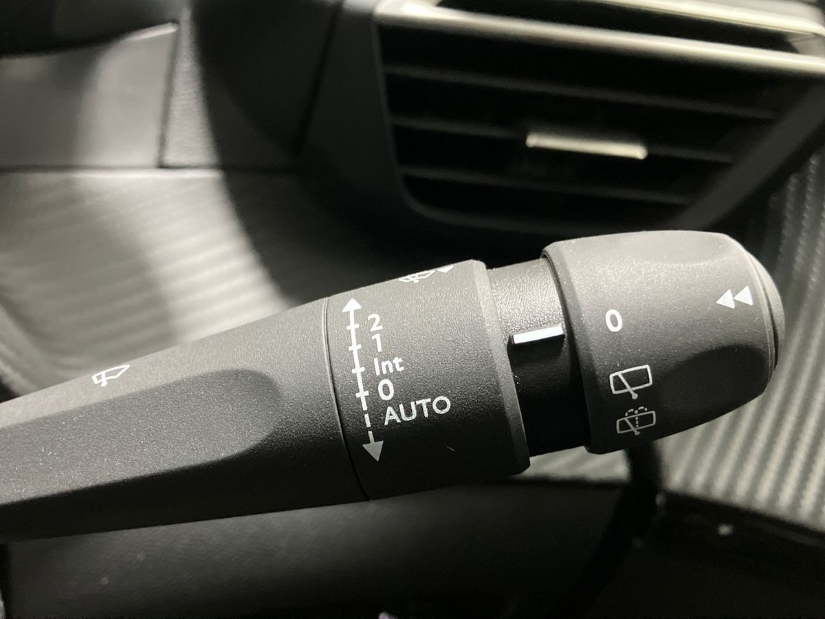 Used Peugeot 208 2023 for sale - 77113694: Photo 31