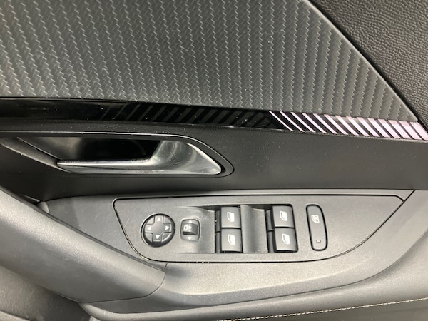 Used Peugeot 2008 2024 for sale - 75651149: Photo 21