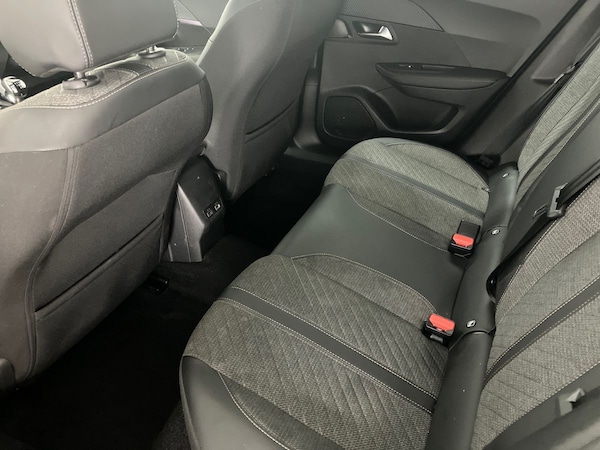 Used Peugeot 2008 2024 for sale - 75651149: Photo 29