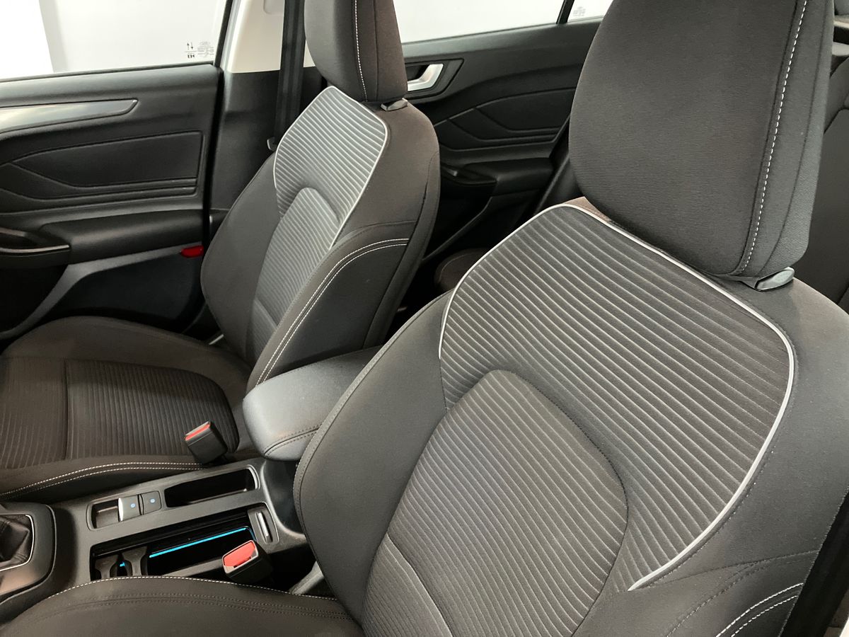 Used Ford Focus 2020 for sale - 77195940: Photo 31