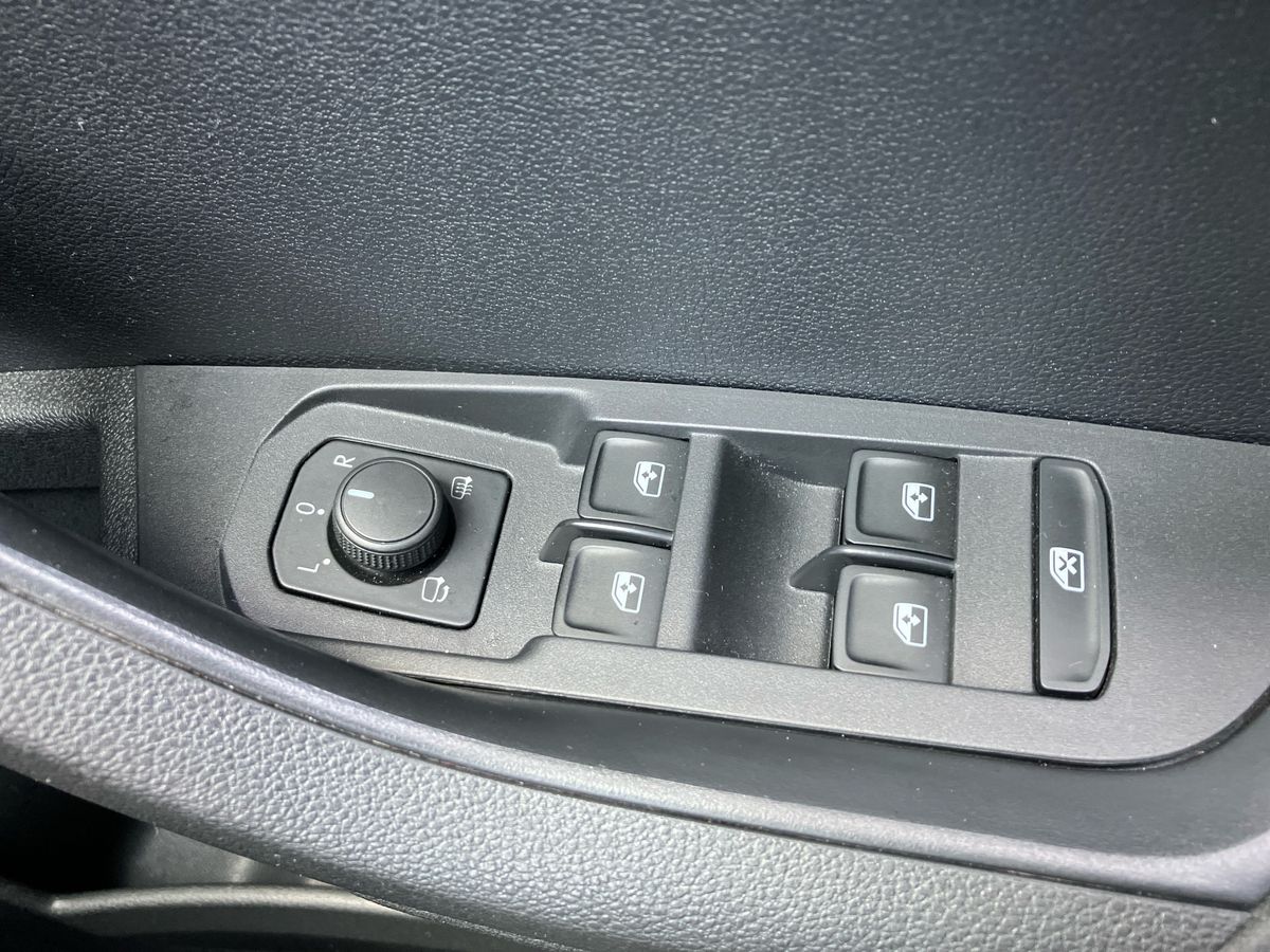 Used Skoda Karoq 2023 for sale - 76311069: Photo 18