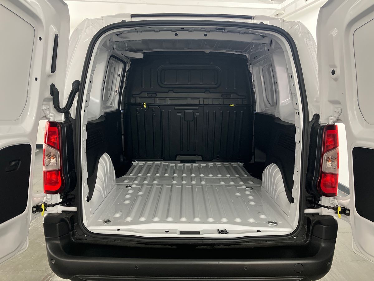 Used Peugeot Partner 2025 for sale - 76792551: Photo 17