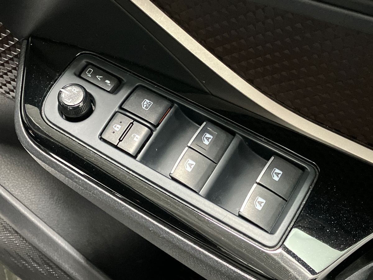 Used Toyota C-HR 2019 for sale - 76158169: Photo 21