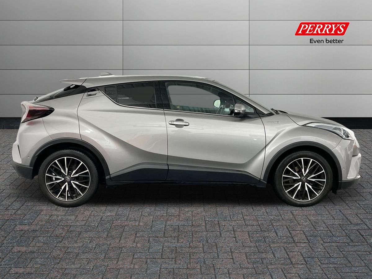 Used Toyota C-HR 2019 for sale - 76158169: Photo 3
