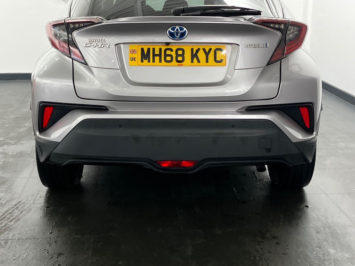 Used Toyota C-HR 2019 for sale - 76158169: Photo 45