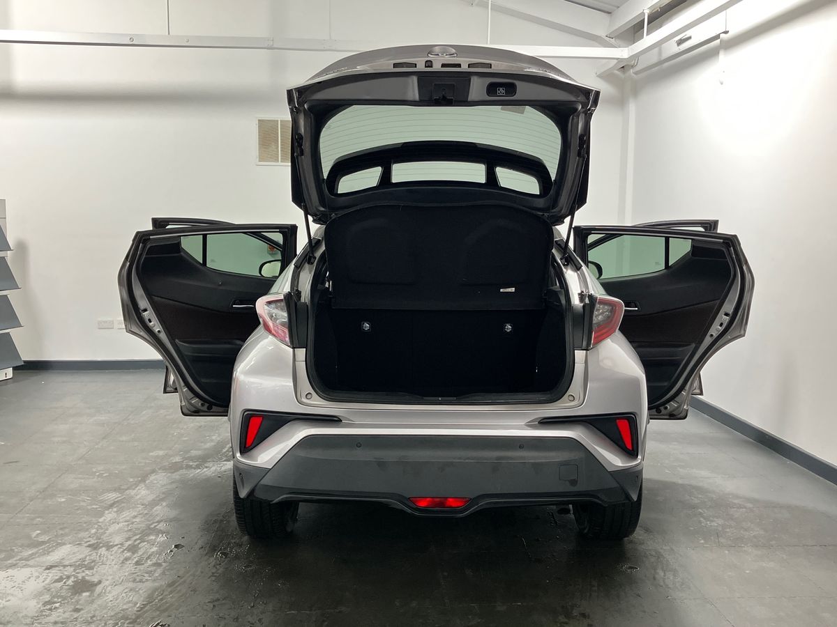 Used Toyota C-HR 2019 for sale - 76158169: Photo 48