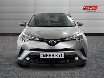 Used Toyota C-HR 2019 for sale - 76158169: Photo