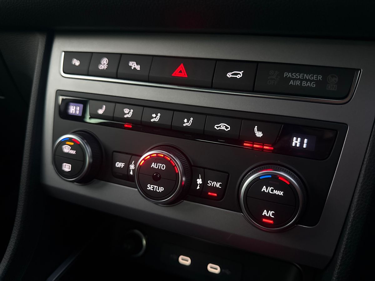 Used SEAT Ateca 2025 for sale - 76777538: Photo 12