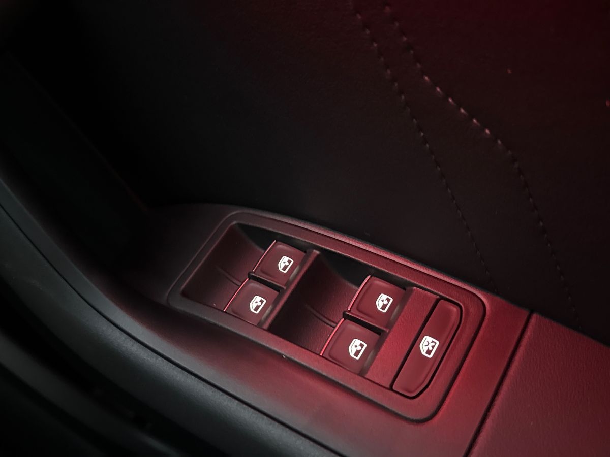 Used SEAT Ateca 2025 for sale - 76777538: Photo 18