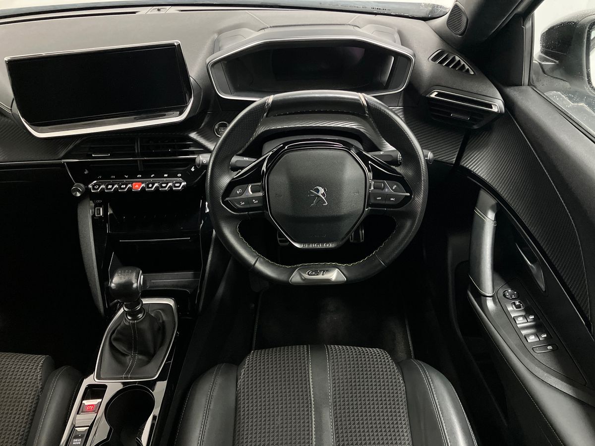 Used Peugeot 2008 2022 for sale - 77113714: Photo 15