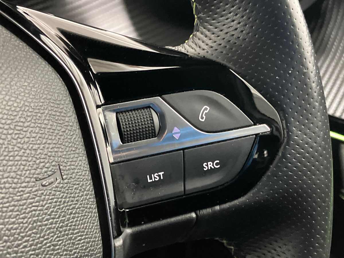 Used Peugeot 2008 2022 for sale - 77113714: Photo 31