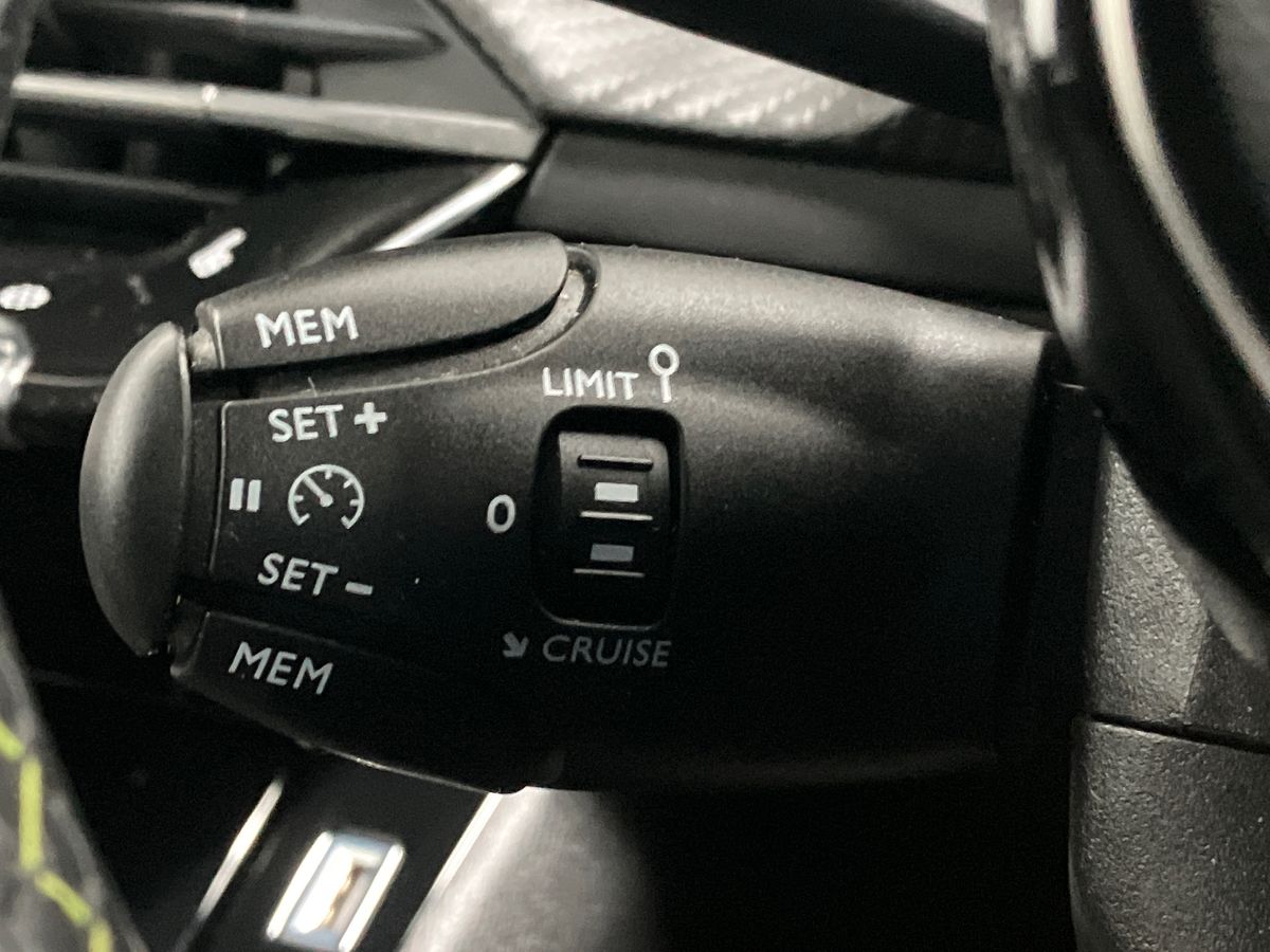 Used Peugeot 2008 2022 for sale - 77113714: Photo 34