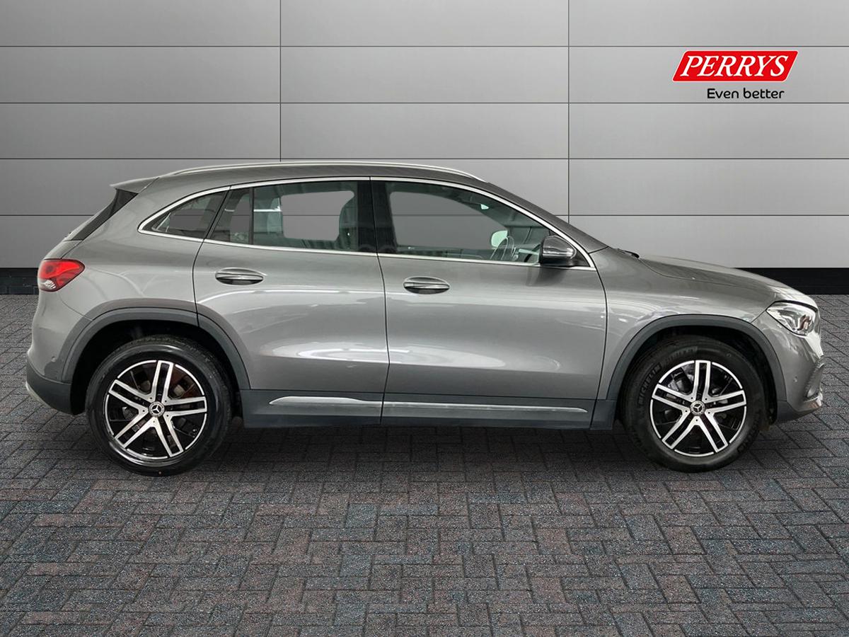 Used Mercedes-Benz GLA 2021 for sale - 76373999: Photo 3