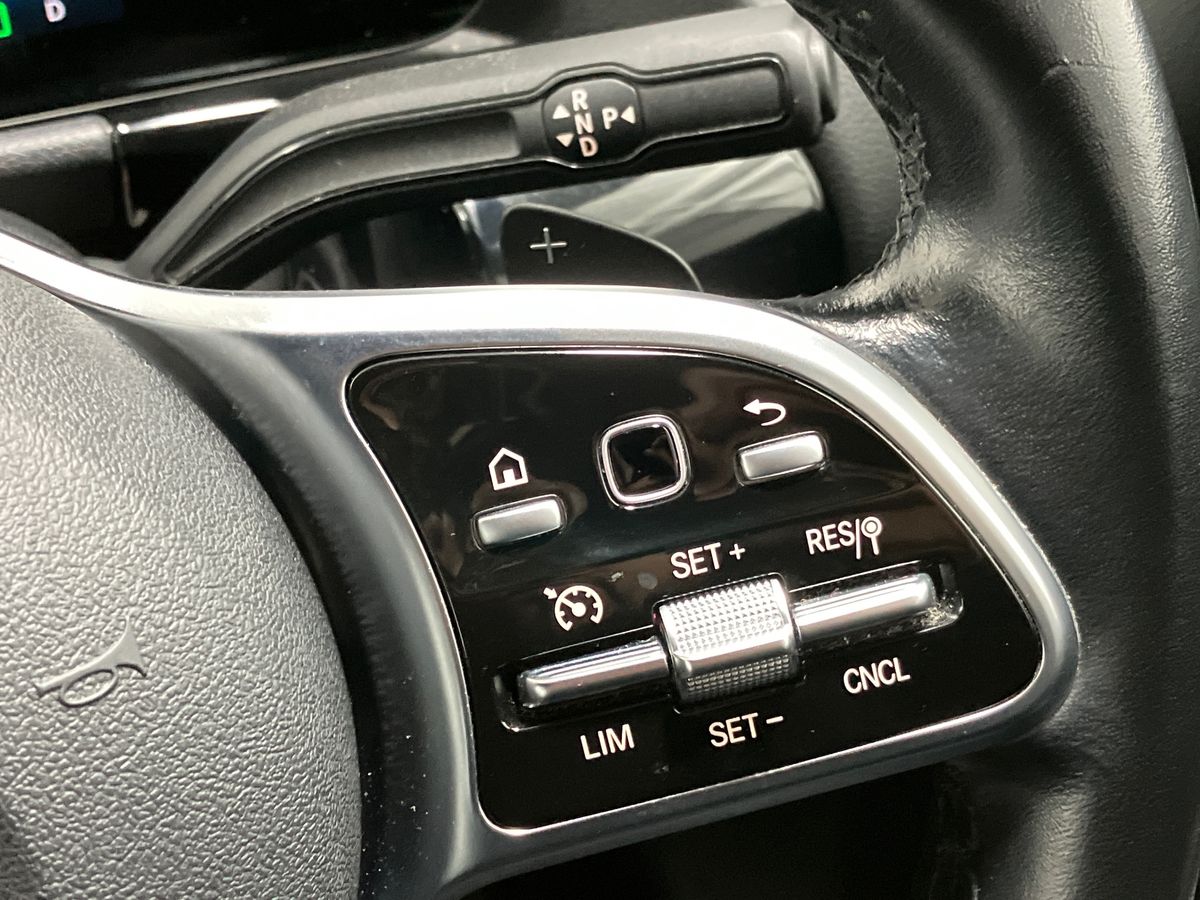 Used Mercedes-Benz GLA 2021 for sale - 76373999: Photo 32