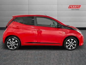 Used Toyota AYGO 2019 for sale - 75651252: Photo