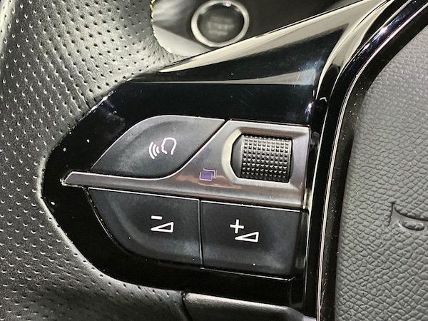 Used Peugeot 208 2022 for sale - 76158345: Photo 19