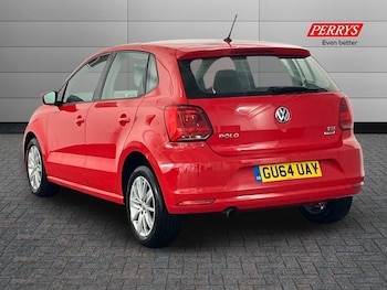 Used Volkswagen Polo 2014 for sale - 77196037: Photo