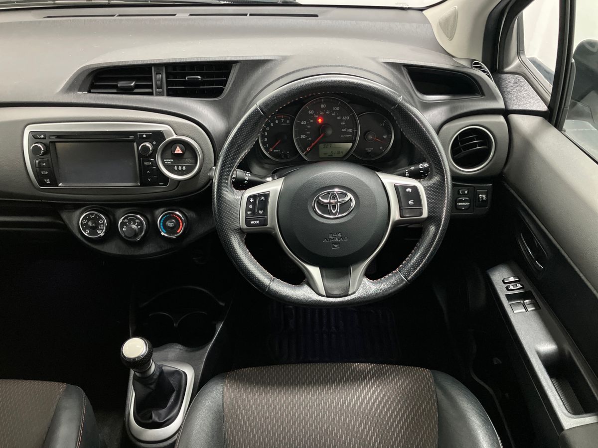 Used Toyota Yaris 2012 for sale - 76158353: Photo 15