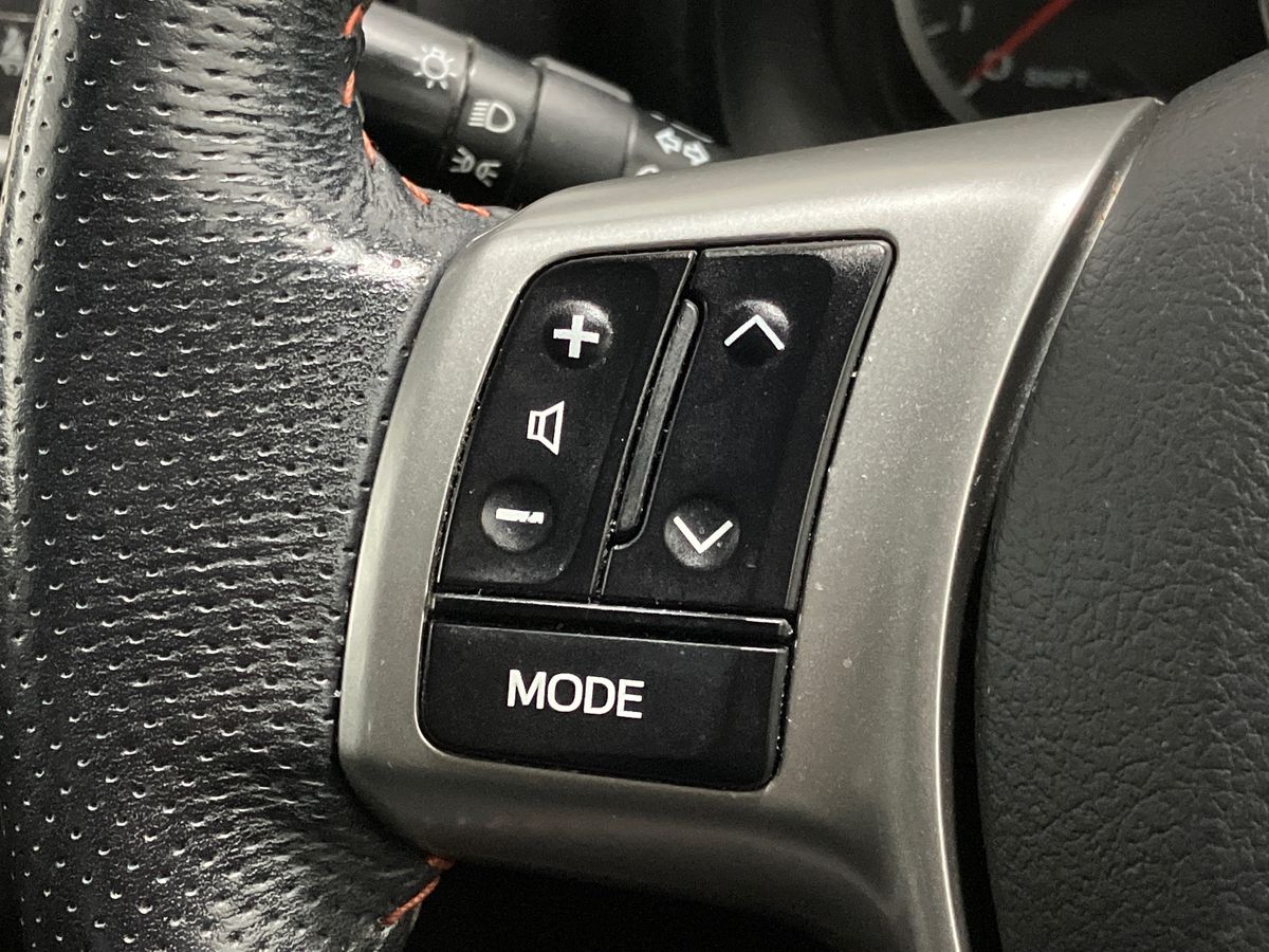 Used Toyota Yaris 2012 for sale - 76158353: Photo 16
