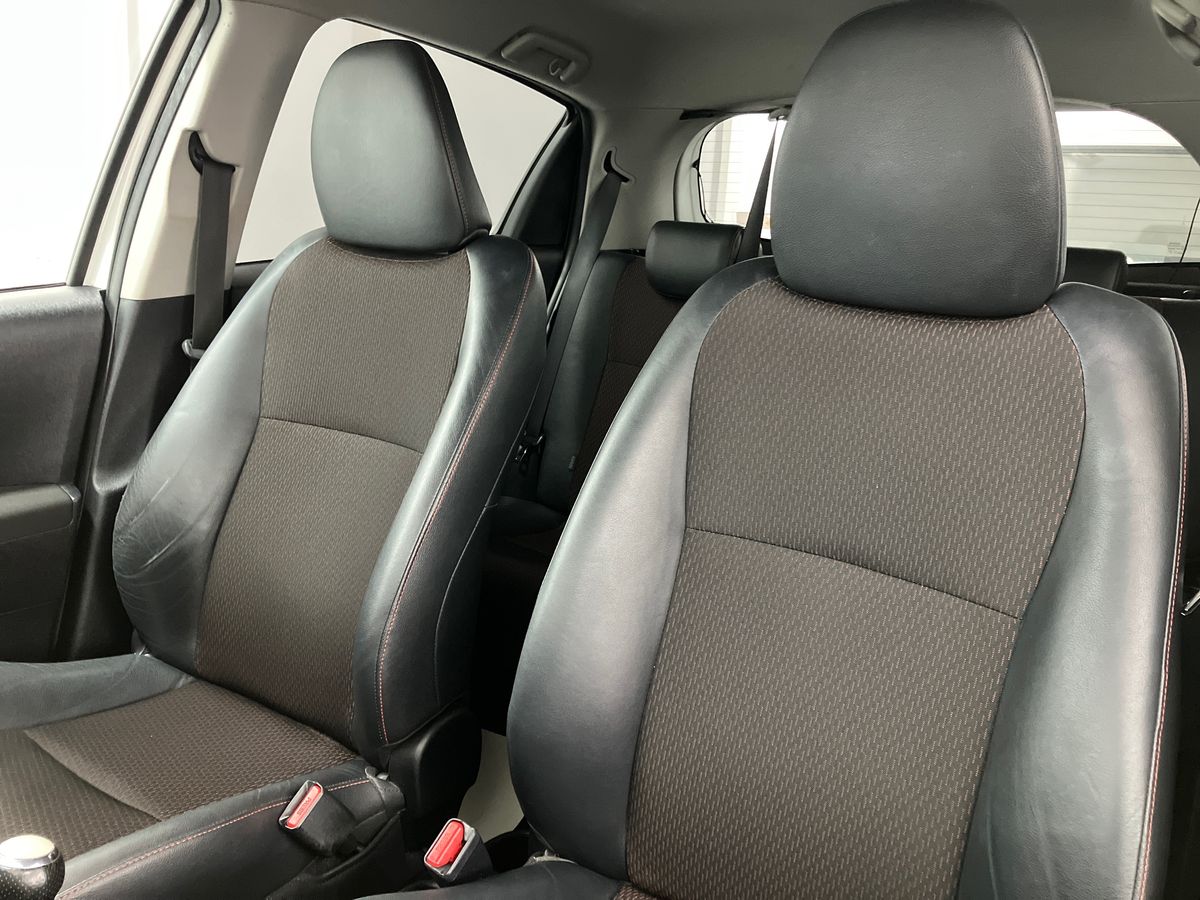 Used Toyota Yaris 2012 for sale - 76158353: Photo 23