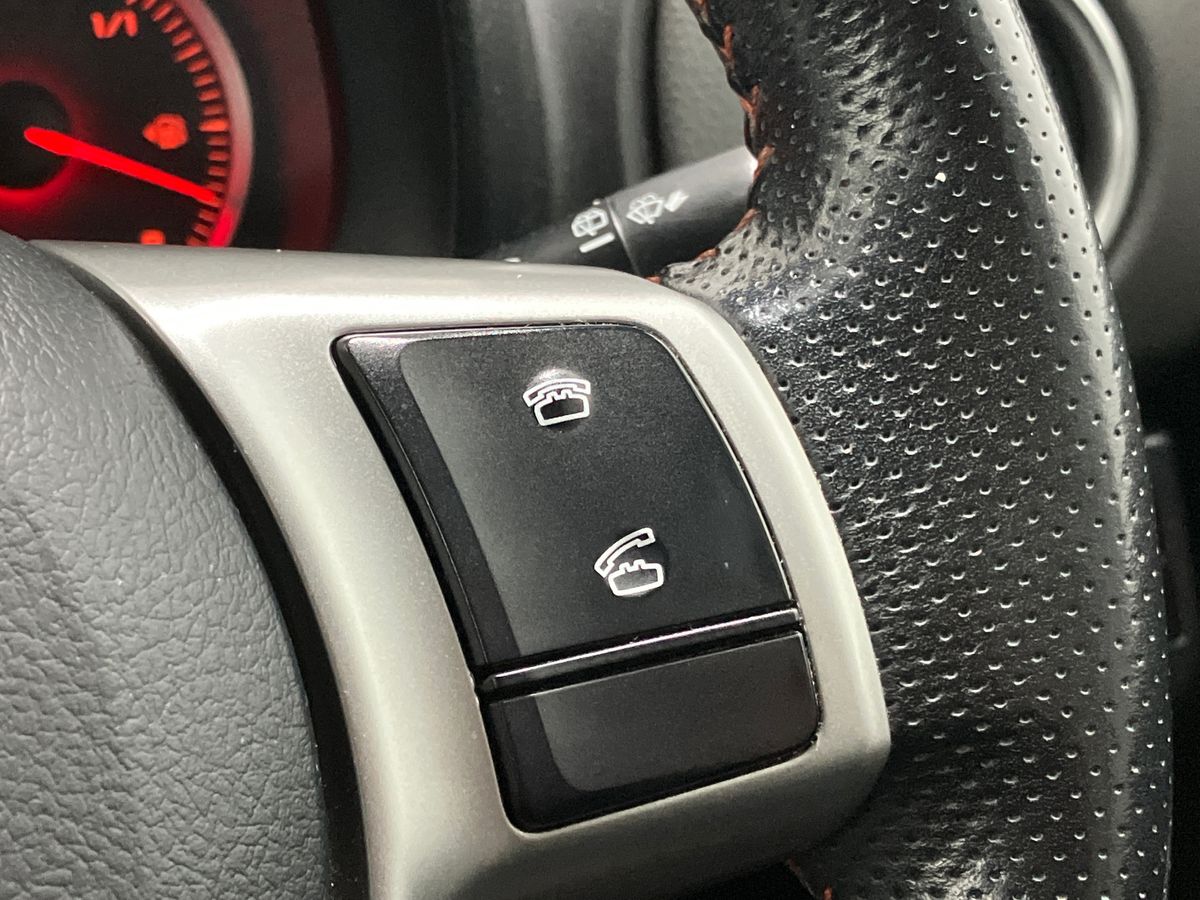 Used Toyota Yaris 2012 for sale - 76158353: Photo 30