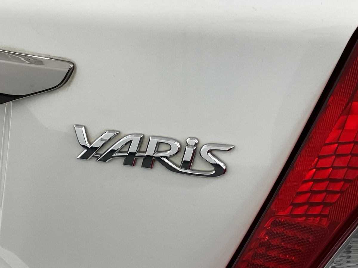 Used Toyota Yaris 2012 for sale - 76158353: Photo 50