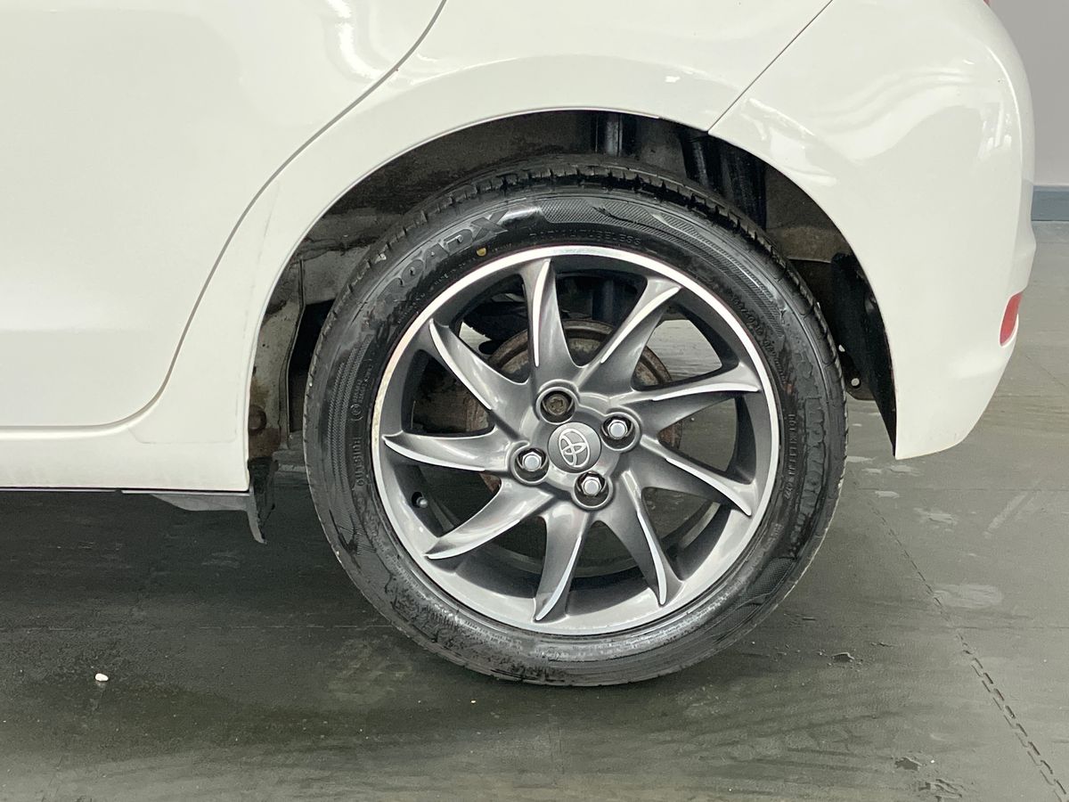 Used Toyota Yaris 2012 for sale - 76158353: Photo 7