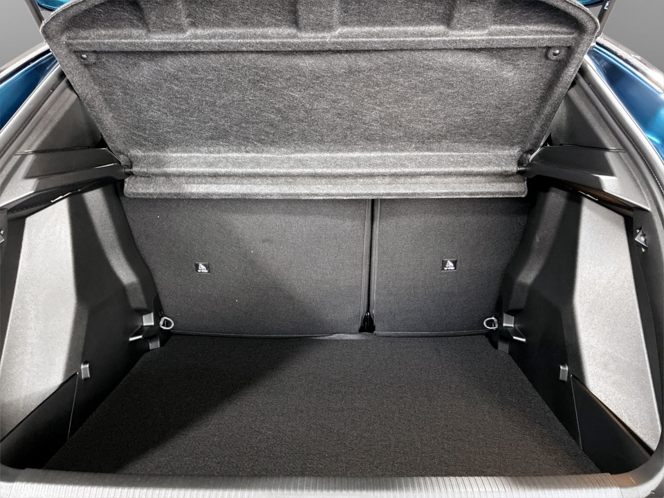 Used Peugeot 2008 2026 for sale - 77635576: Photo 12