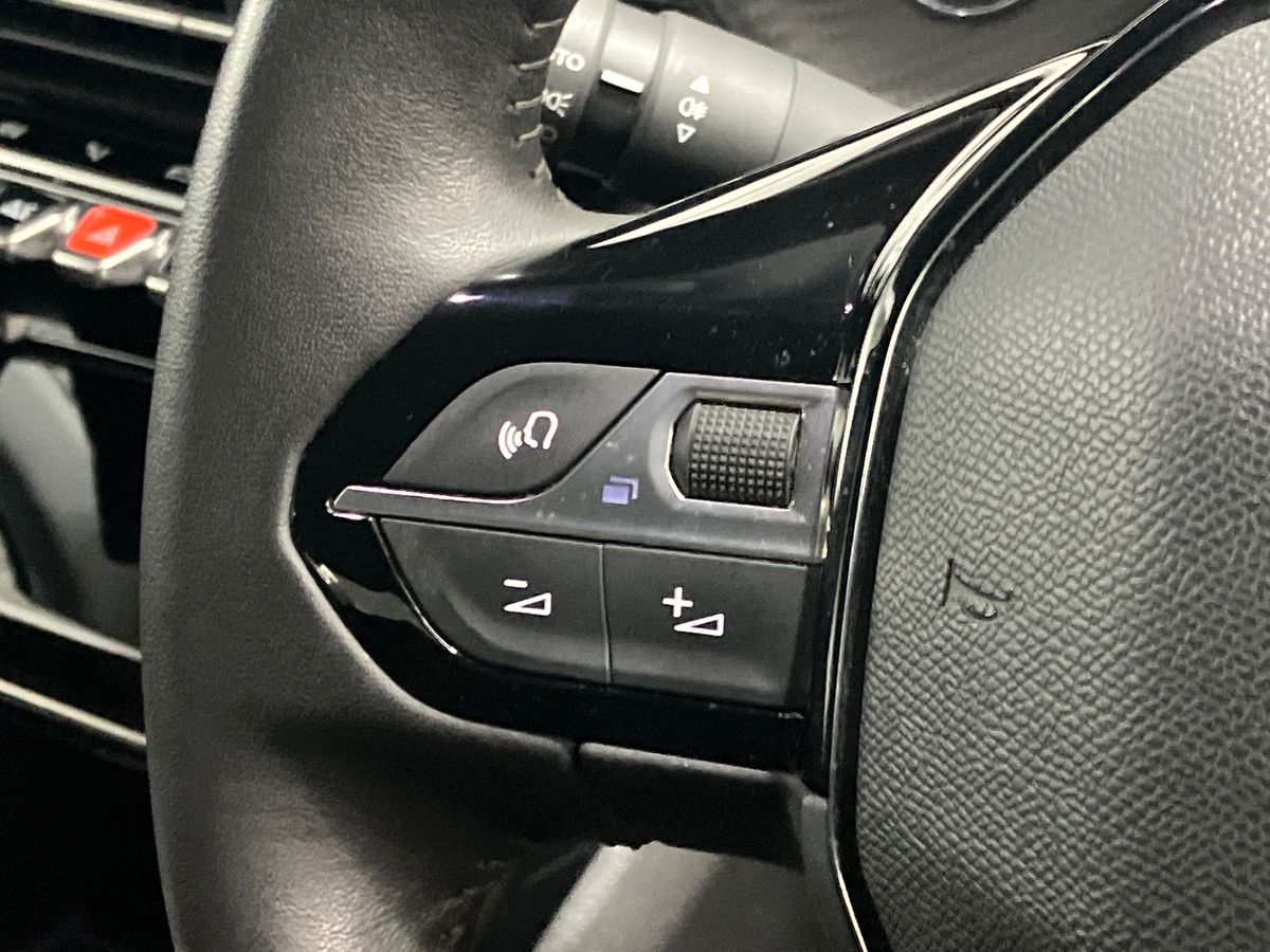 Used Peugeot 2008 2022 for sale - 77051678: Photo 16