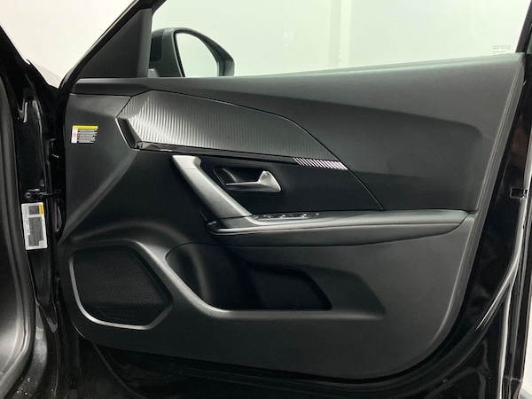 Used Peugeot 2008 2024 for sale - 74924221: Photo 28
