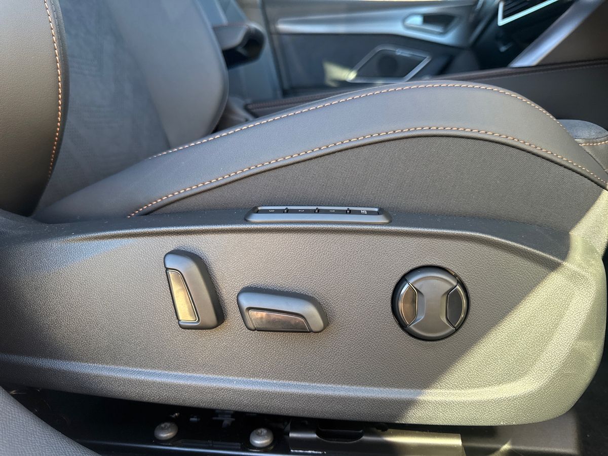 Used Cupra Leon 2025 for sale - 76792505: Photo 27