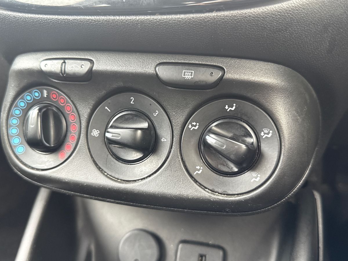 Used Vauxhall Corsa 2018 for sale - 76518241: Photo 12