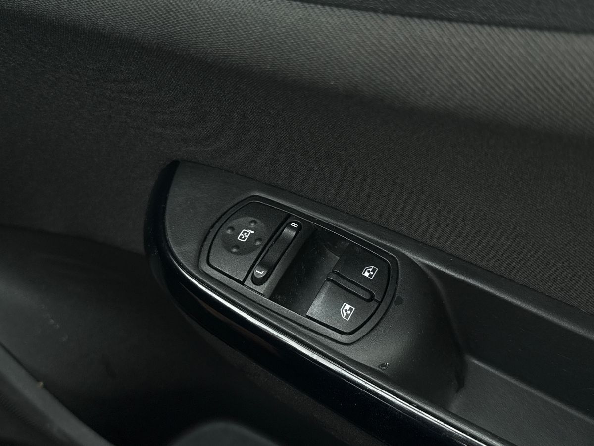 Used Vauxhall Corsa 2018 for sale - 76518241: Photo 18