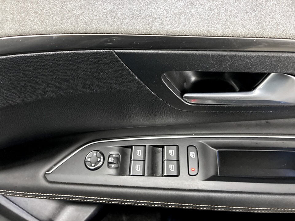 Used Peugeot 3008 2022 for sale - 77813749: Photo 26