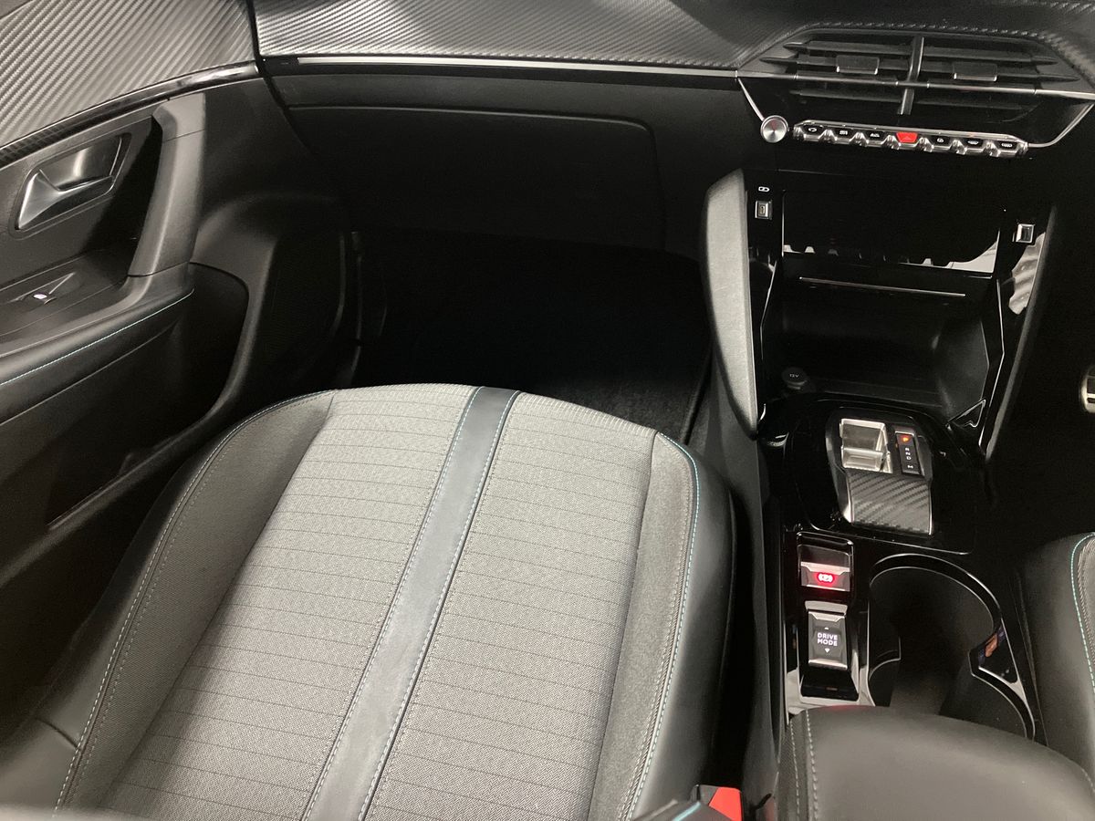 Used Peugeot 2008 2023 for sale - 77916511: Photo 17