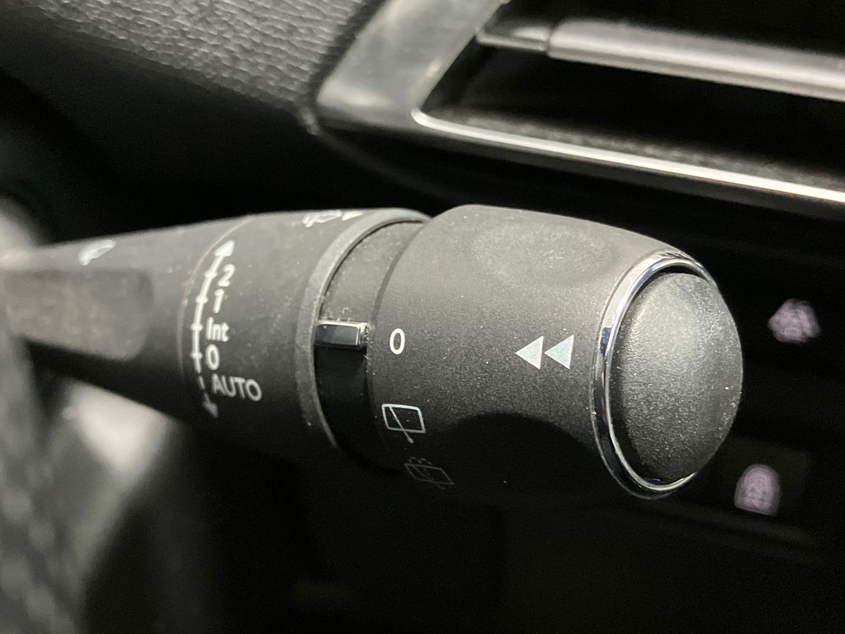 Used Peugeot 5008 2023 for sale - 77730475: Photo 34