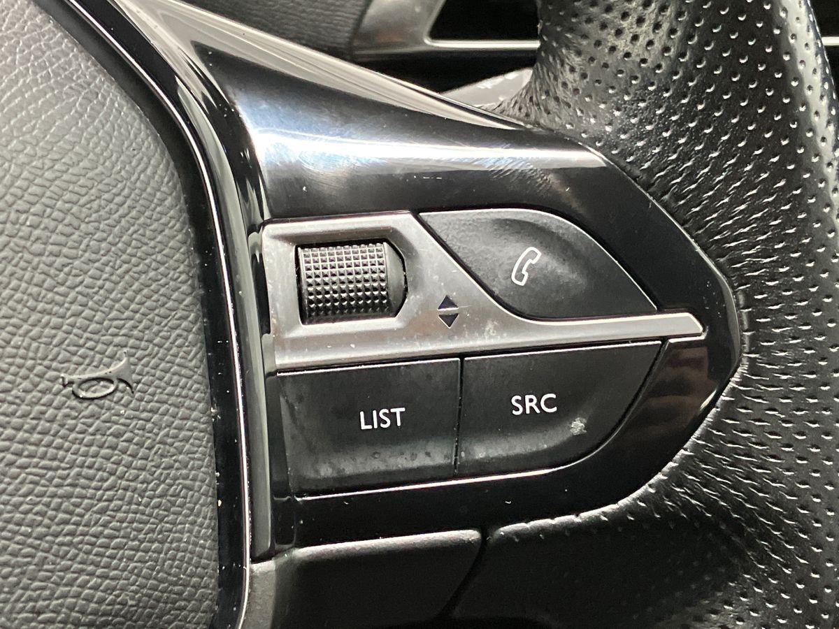 Used Peugeot 3008 2020 for sale - 76330720: Photo 33