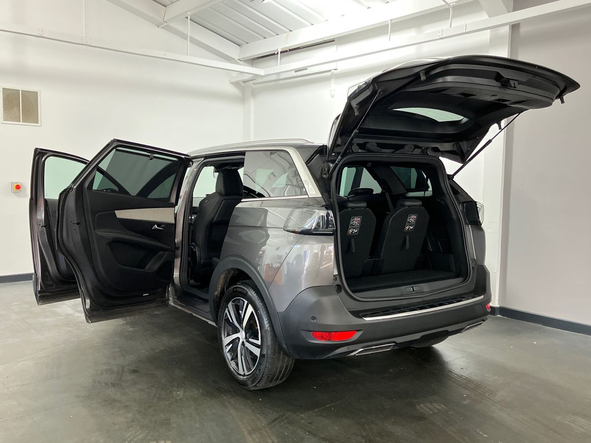 Used Peugeot 5008 2023 for sale - 77113704: Photo 48