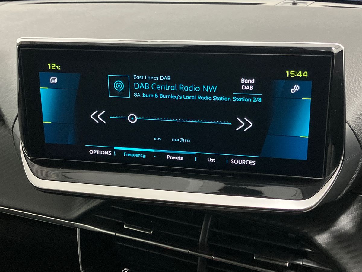 Used Peugeot 2008 2022 for sale - 76542365: Photo 10