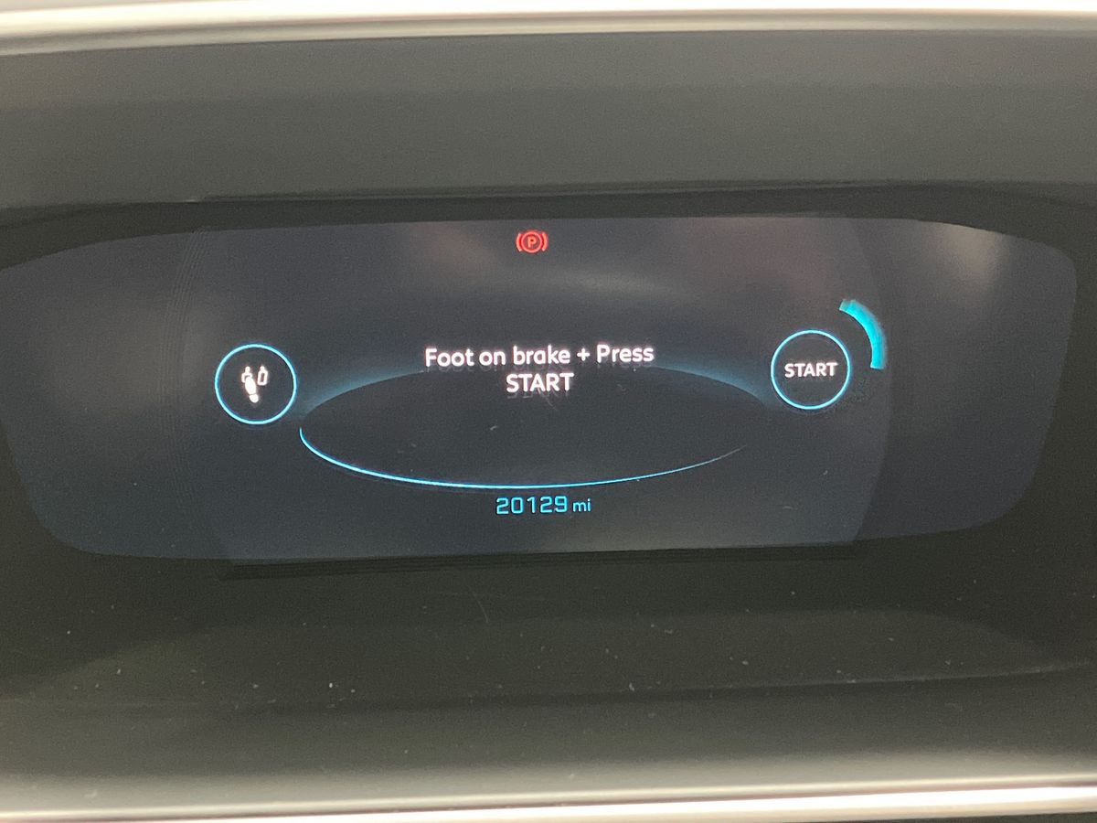 Used Peugeot 2008 2022 for sale - 76542365: Photo 14