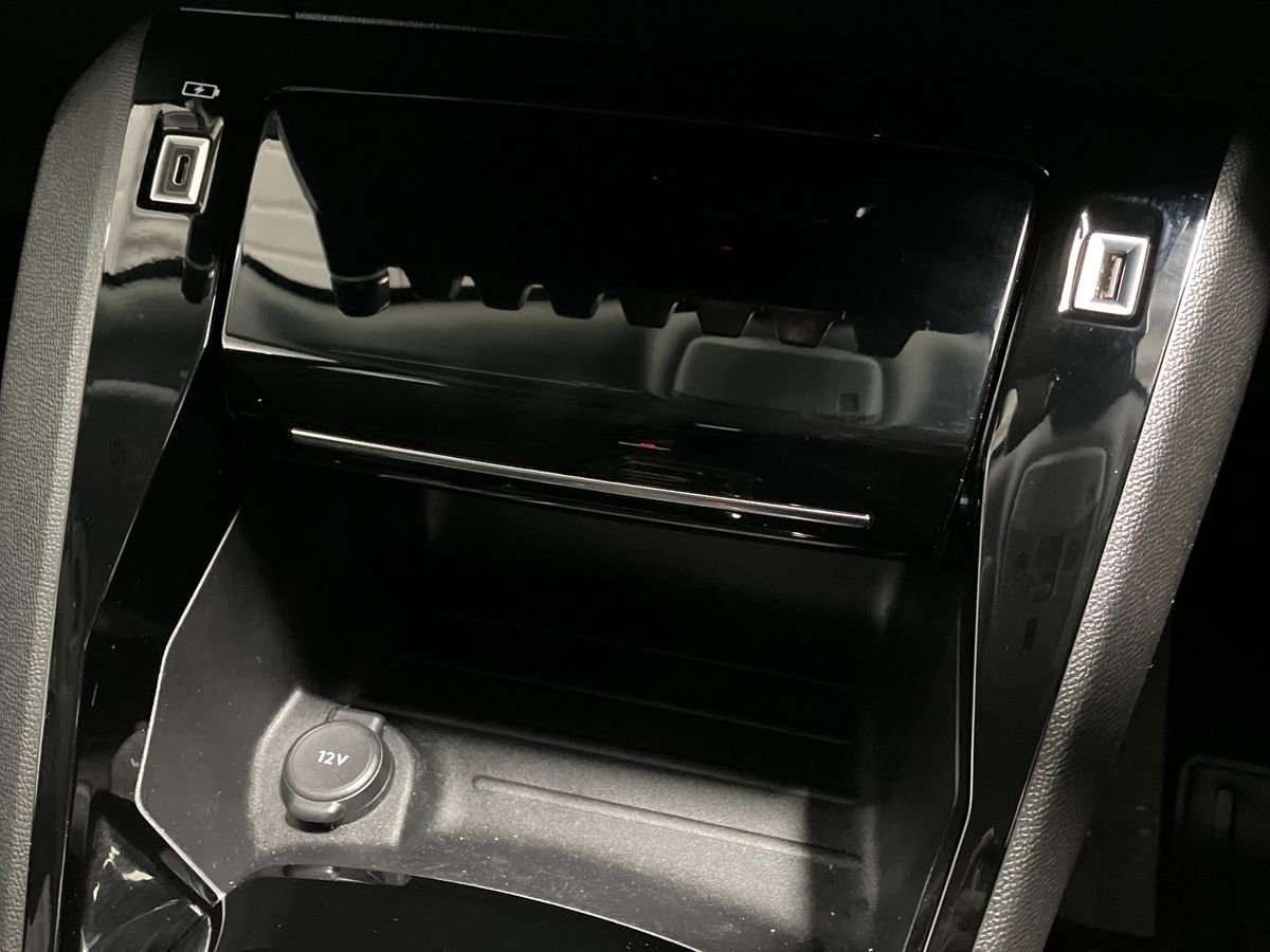 Used Peugeot 2008 2022 for sale - 76542365: Photo 36