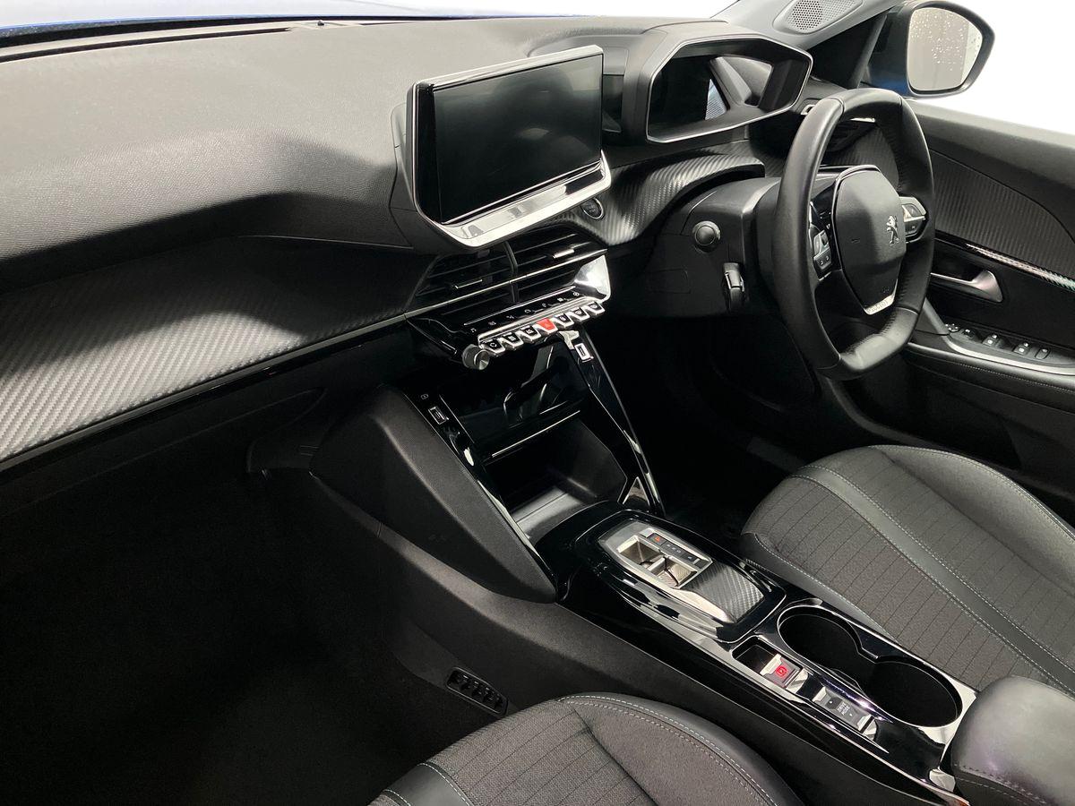 Used Peugeot 2008 2022 for sale - 76542365: Photo 6