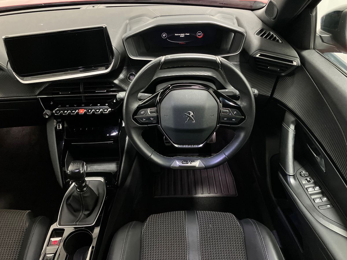Used Peugeot 2008 2022 for sale - 76792568: Photo 15