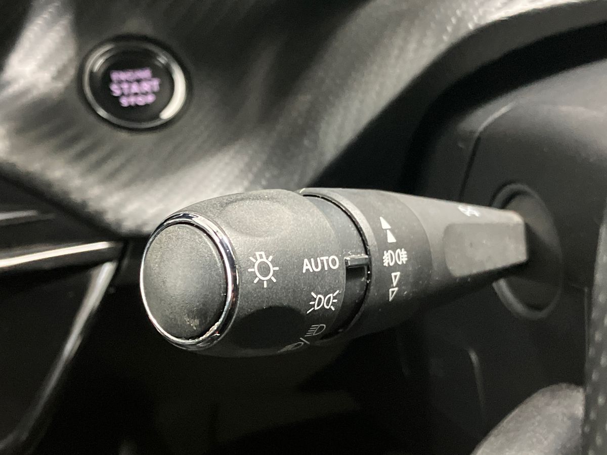 Used Peugeot 2008 2022 for sale - 76792568: Photo 33