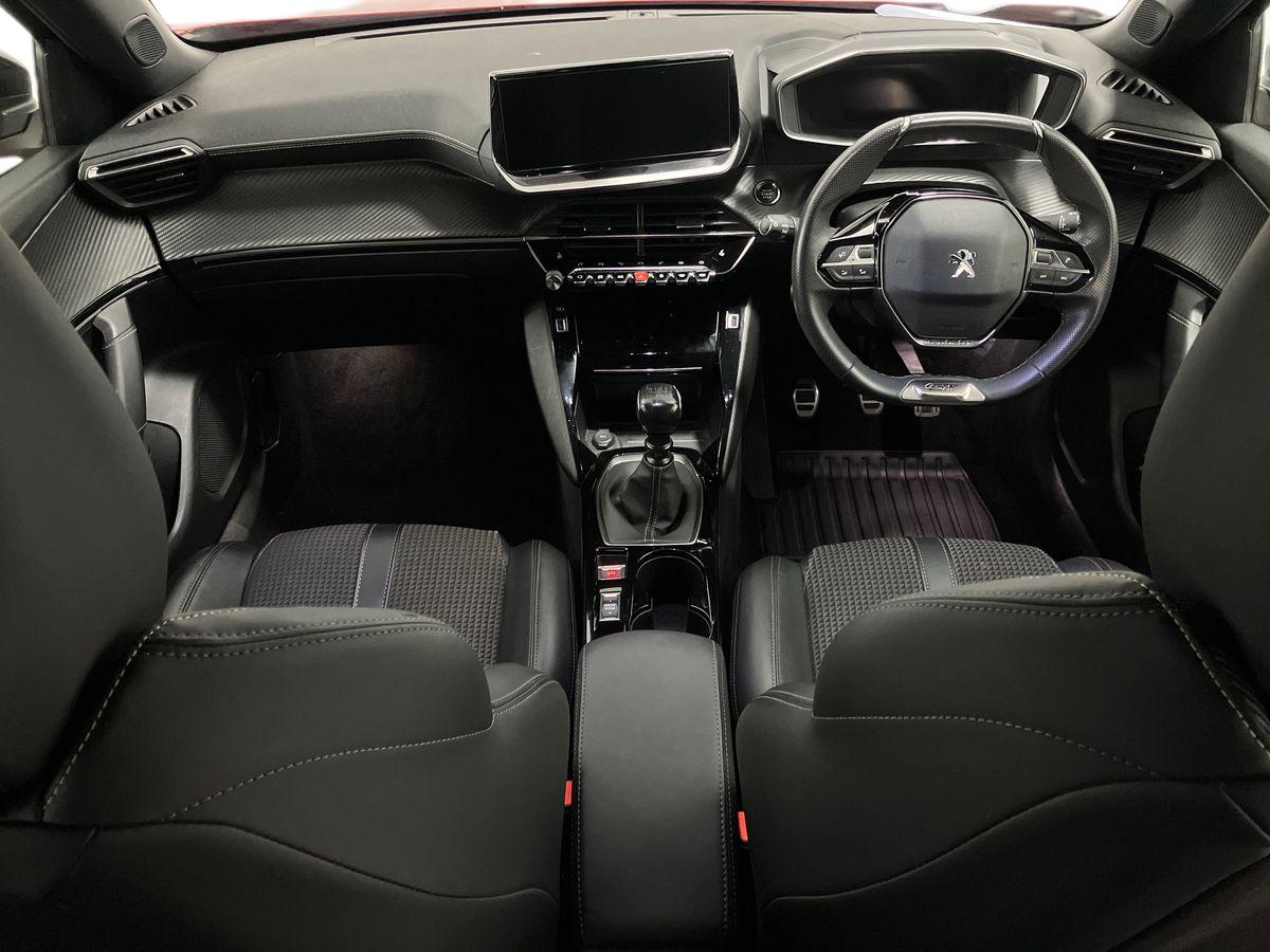 Used Peugeot 2008 2022 for sale - 76792568: Photo 9