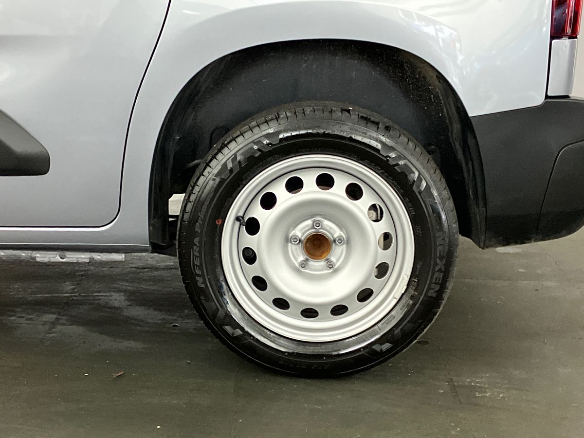 Used Peugeot Partner 2026 for sale - 76905669: Photo 8