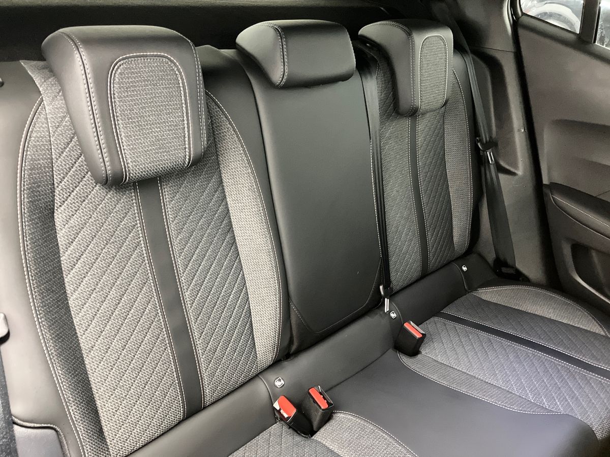 Used Peugeot 2008 2025 for sale - 76777493: Photo 21