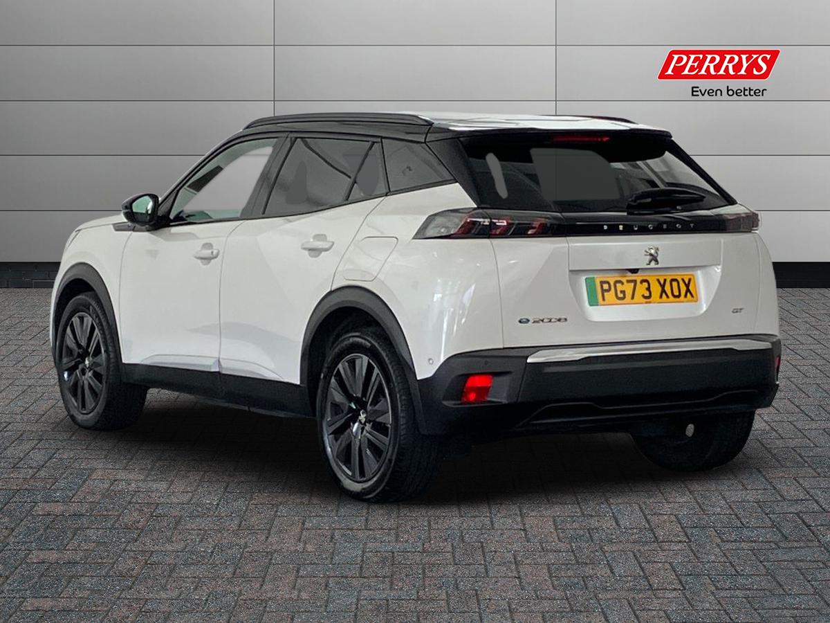 Used Peugeot 2008 2023 for sale - 76128128: Photo 2