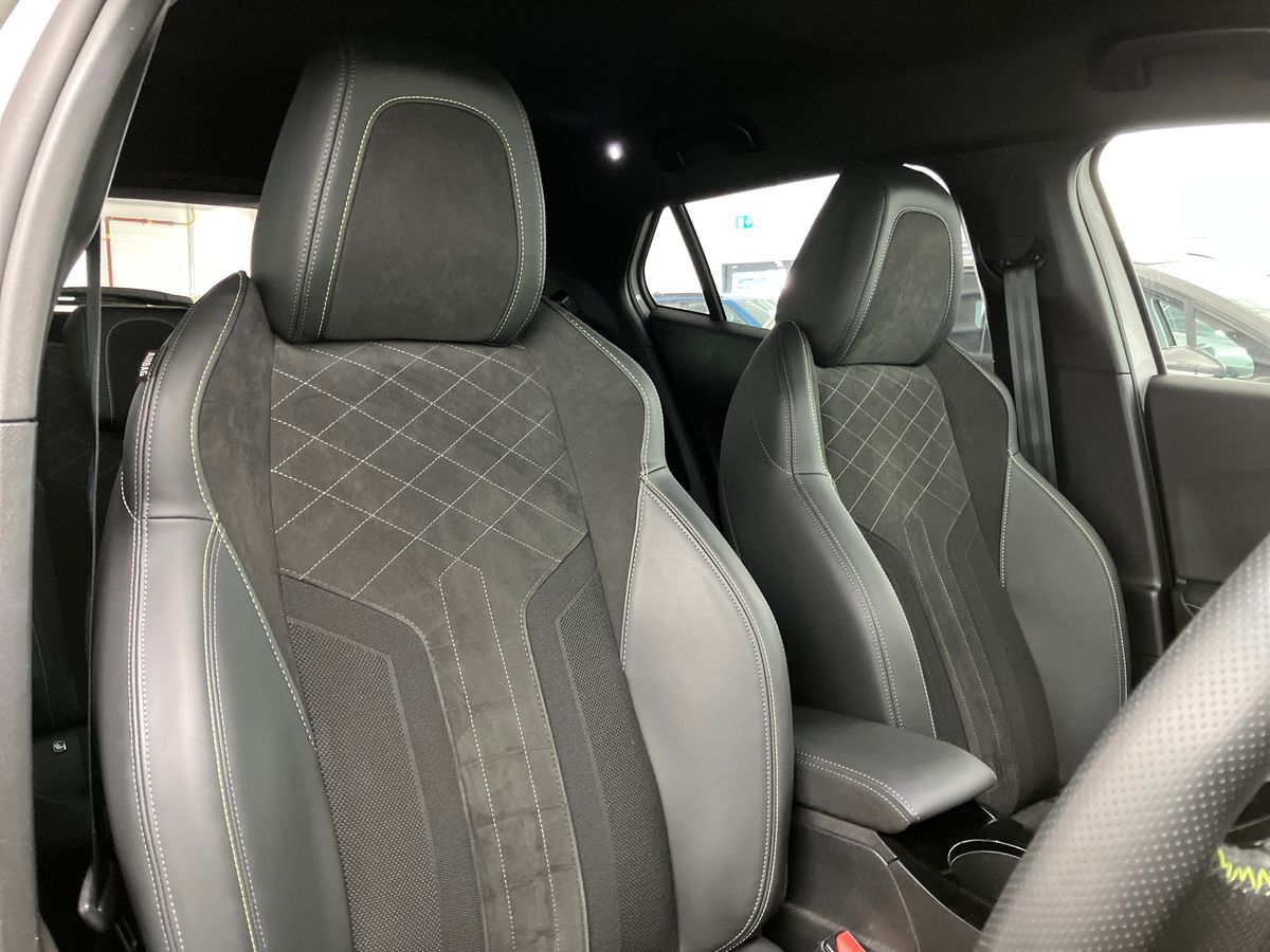 Used Peugeot 2008 2023 for sale - 76128128: Photo 28
