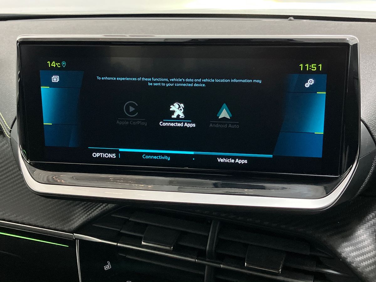 Used Peugeot 2008 2023 for sale - 76128128: Photo 33